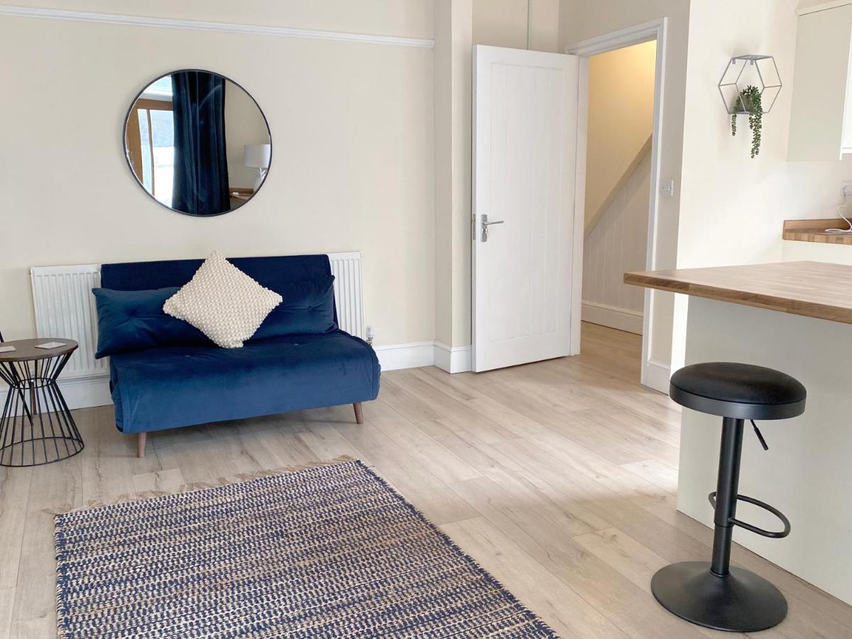 1 Ashford Road Guesthouse Redhill  Dış mekan fotoğraf