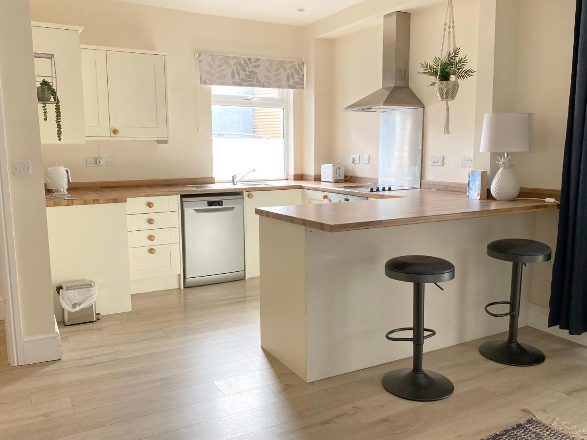1 Ashford Road Guesthouse Redhill  Dış mekan fotoğraf